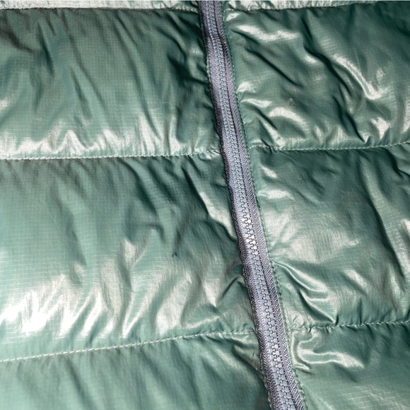 Patagonia Hi-Loft Down Sweater Hoody - Picture 9 of 13